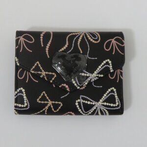 (#L) Betsey Johnson Bow Print Wallet